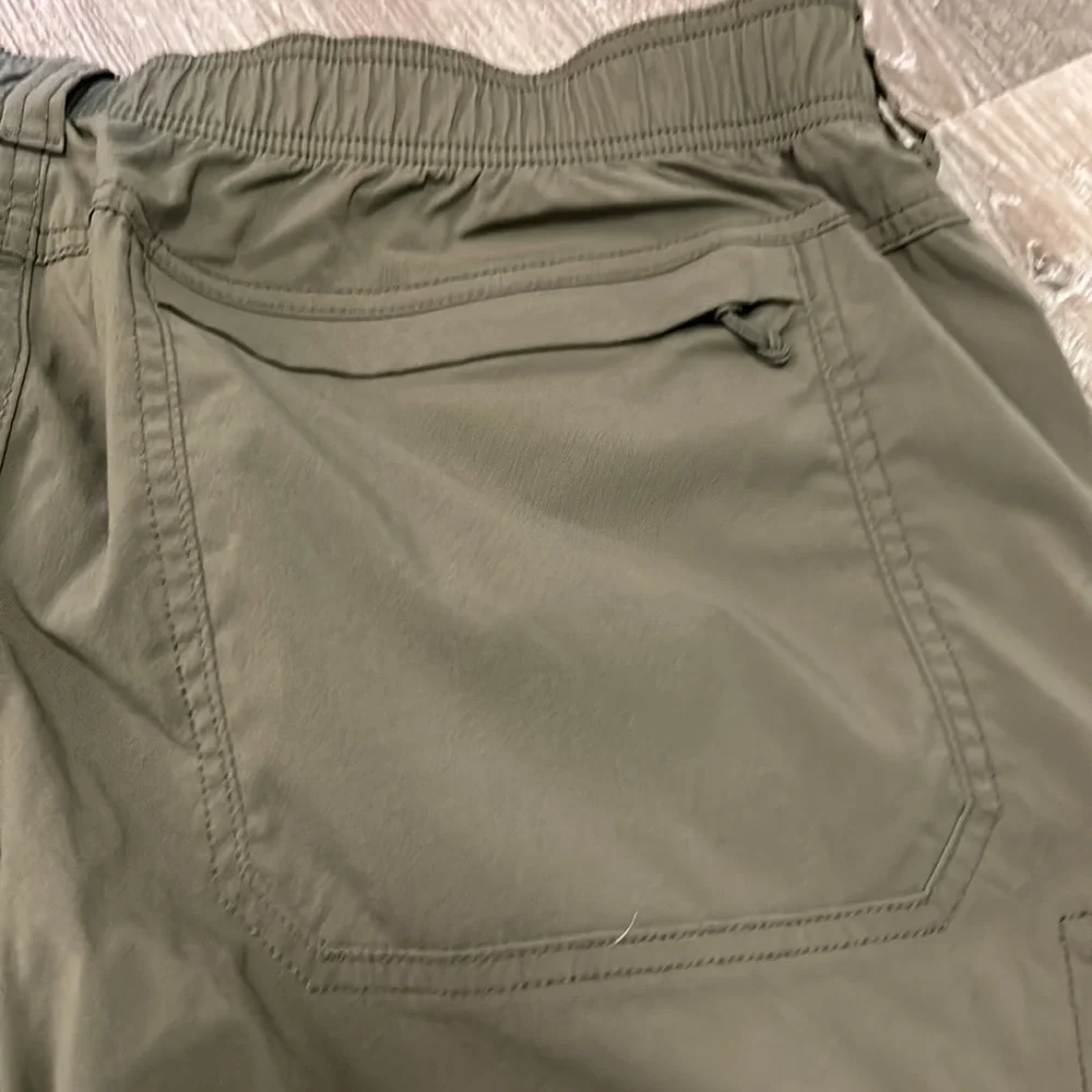 Duluth Trading Co - Picture 5 of 6